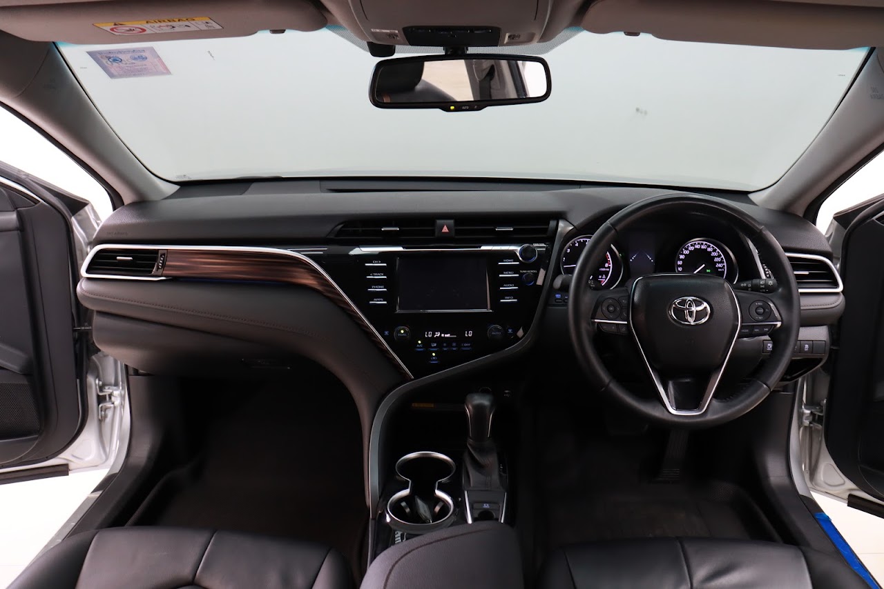2021 Toyota Camry 2.0G รูปที่ 5