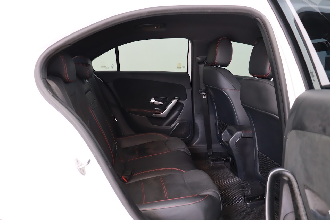 2021 Mercedes-Benz A200 A200 AMG Dynamic รูปที่ 13