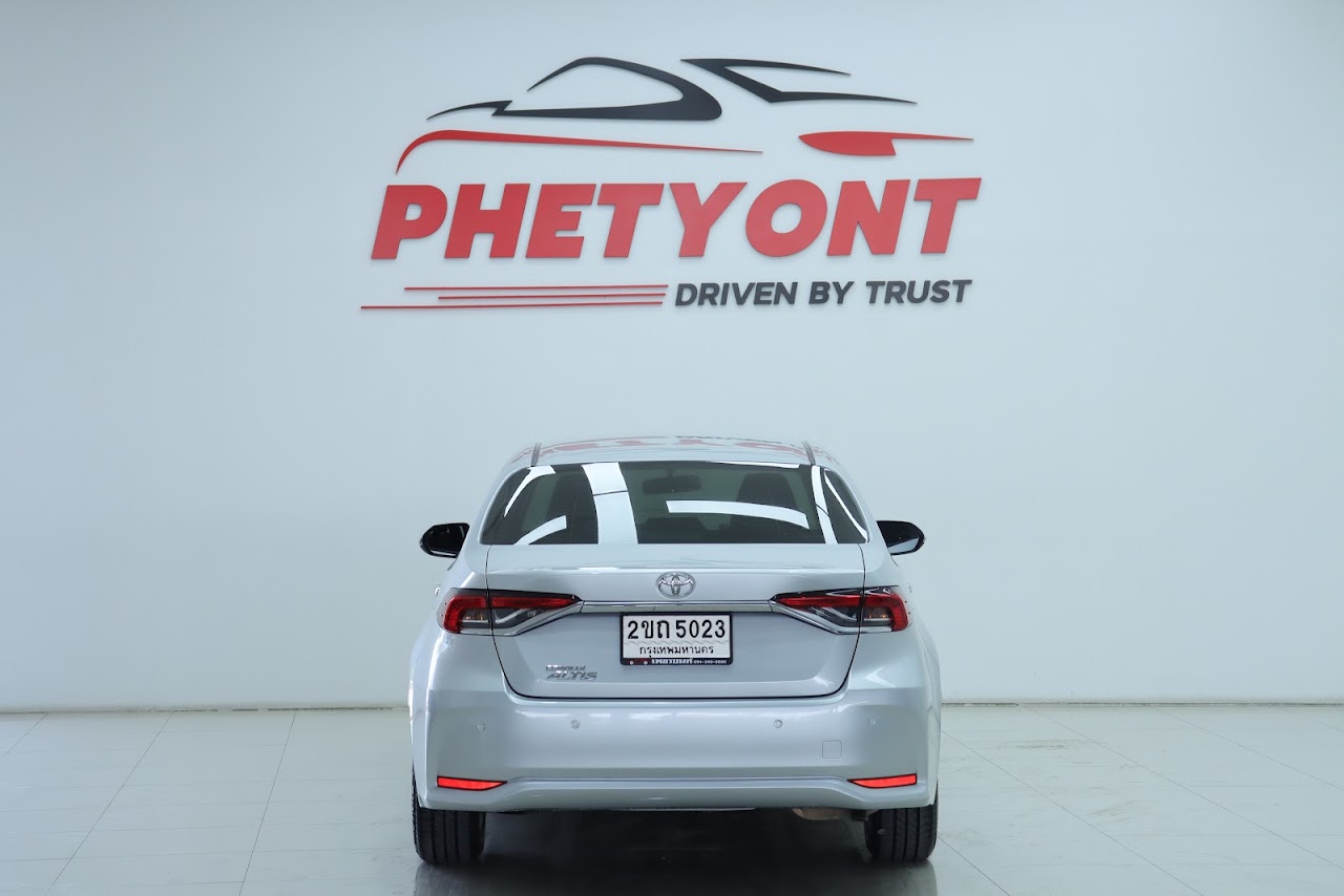 2021 Toyota New Altis 1.6G รูปที่ 3
