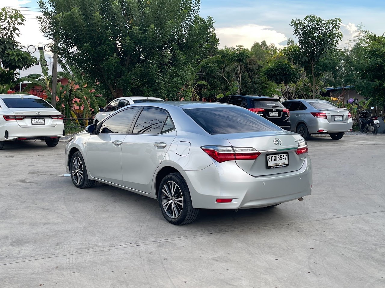2018 Toyota Altis 1.6G รูปที่ 6