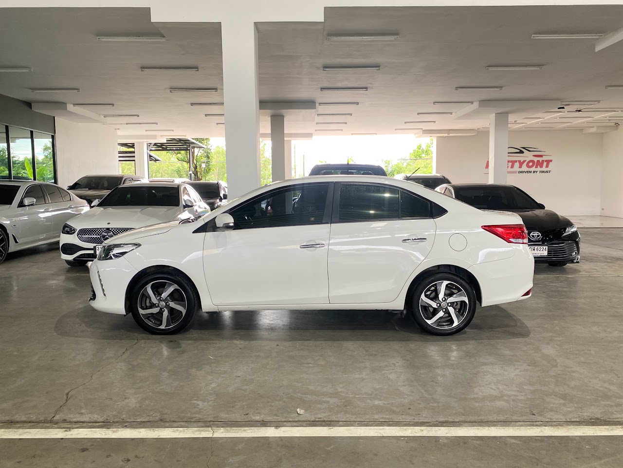2022 Toyota Vios 1.5 High รูปที่ 3