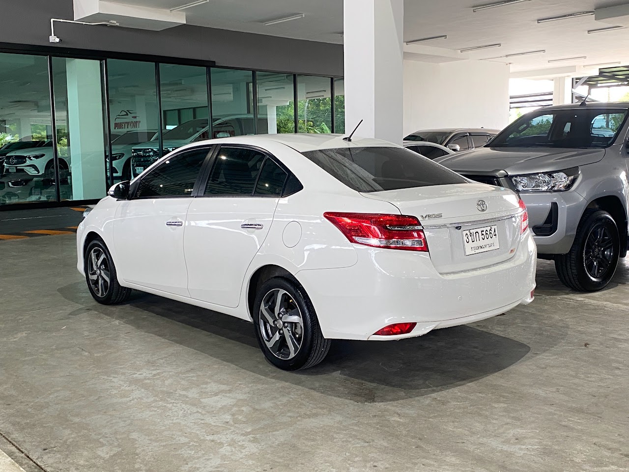 2022 Toyota Vios 1.5 High รูปที่ 4