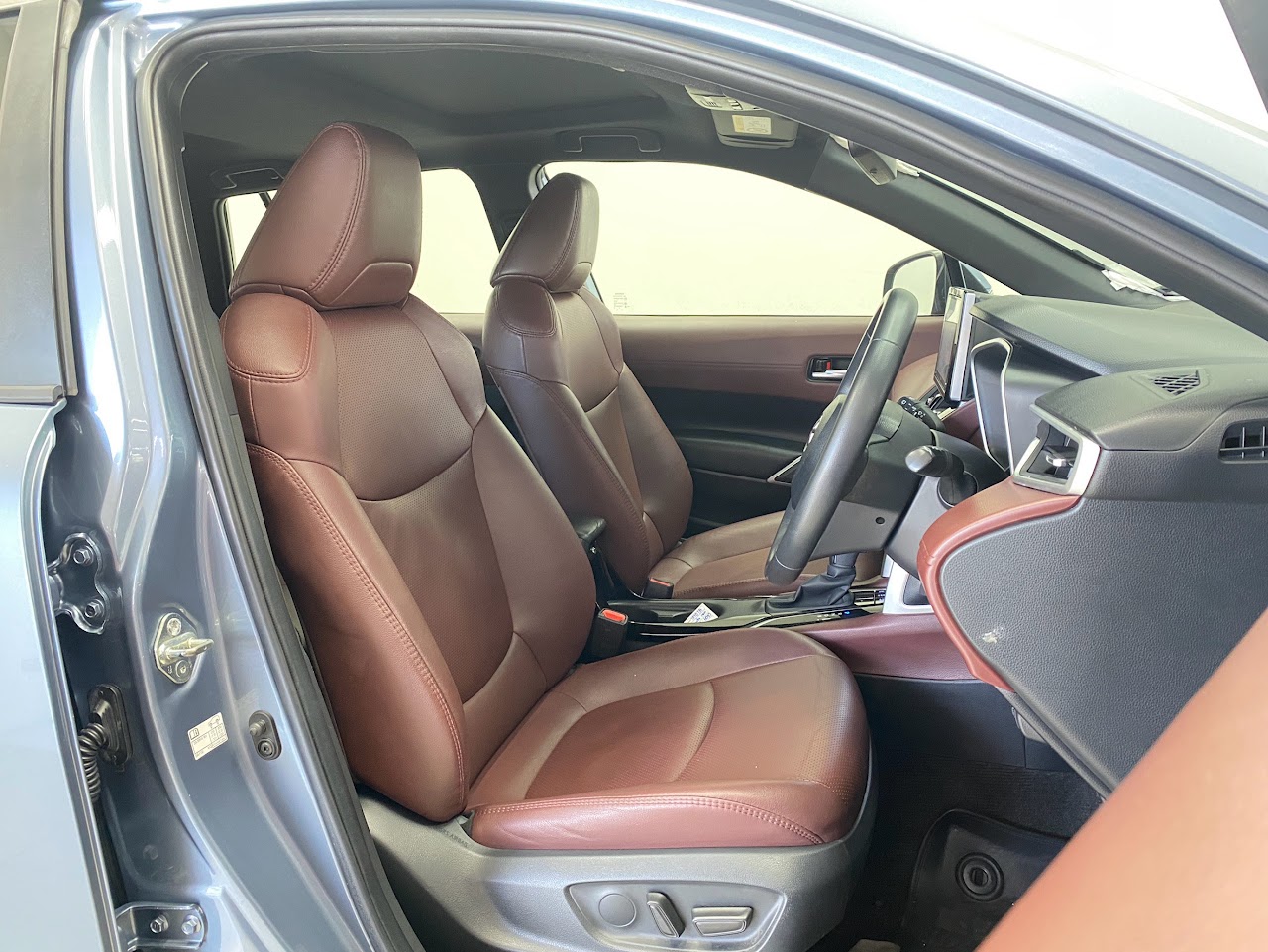 2020 Toyota Corolla Cross 1.8 Hybrid Premium Safety รูปที่ 9