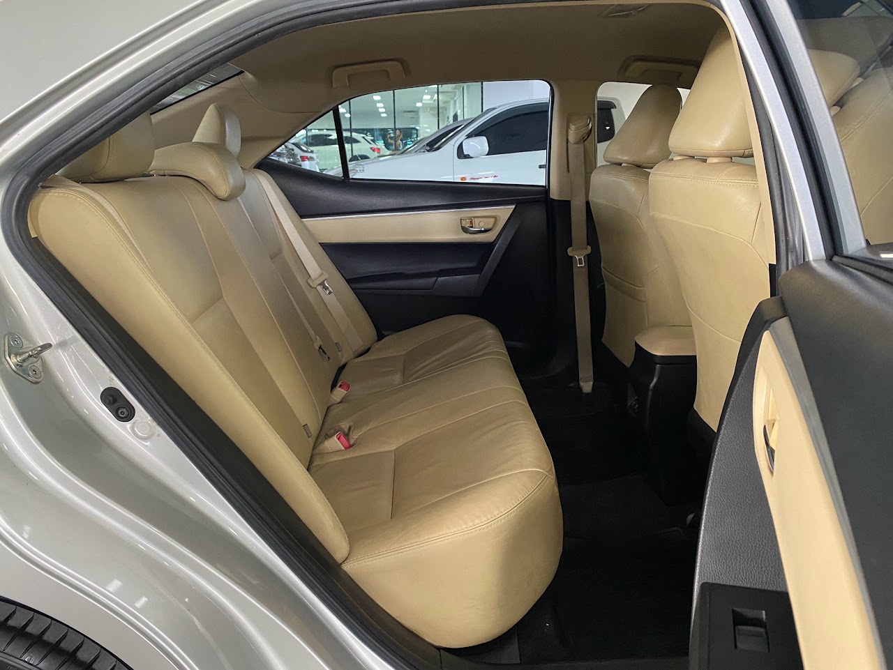 2018 Toyota Altis 1.6G รูปที่ 14