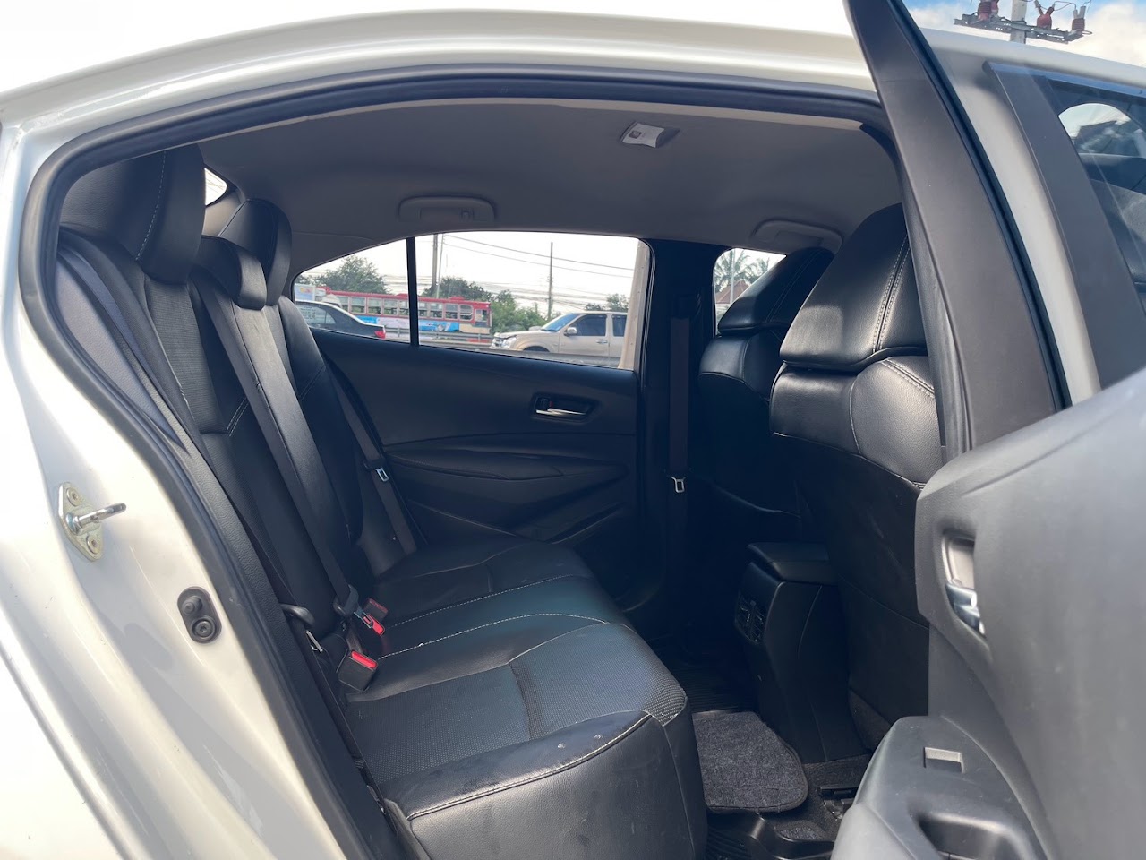 2021 Toyota Altis 1.6G มือสอง สีขาว รูปที่ 14