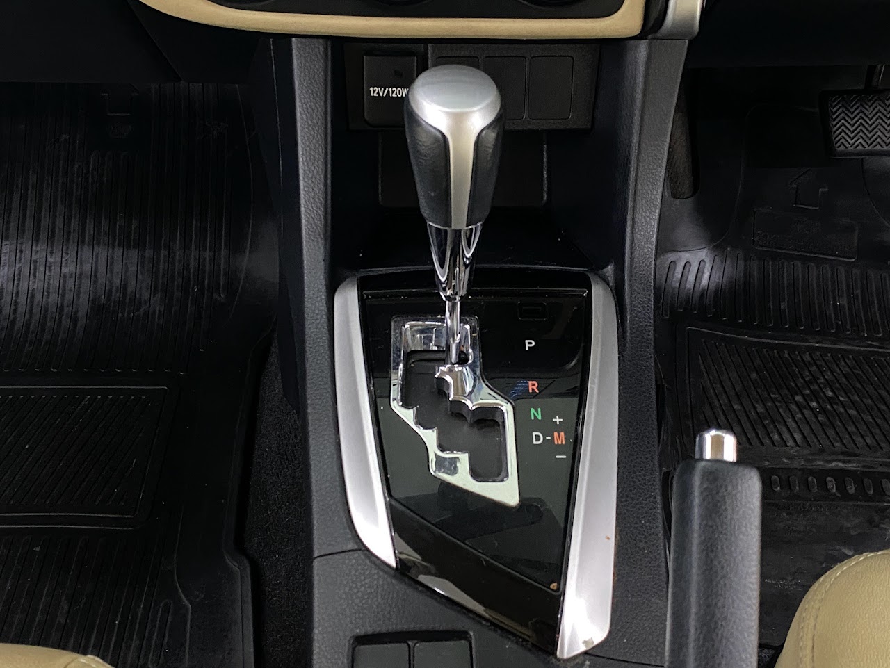 2018 Toyota Altis 1.6G รูปที่ 18