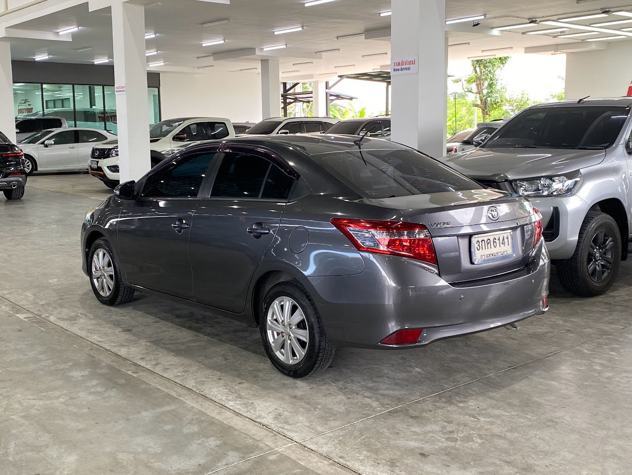 2014 Toyota Vios 1.5E รูปที่ 4