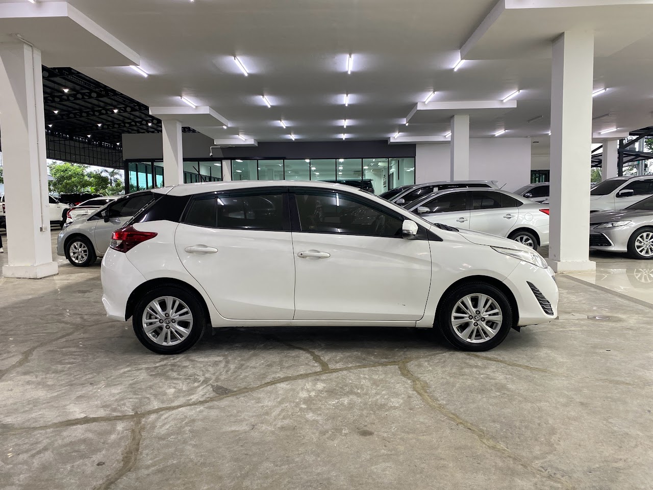 2019 Toyota Yaris 1.2E รูปที่ 6