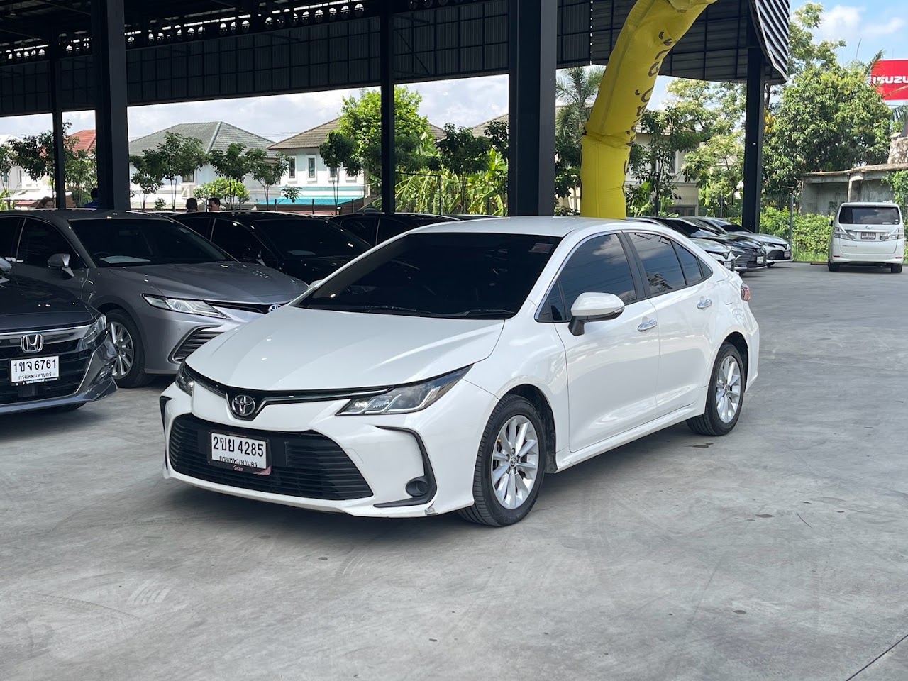 2021 Toyota Altis 1.6G รูปที่ 3