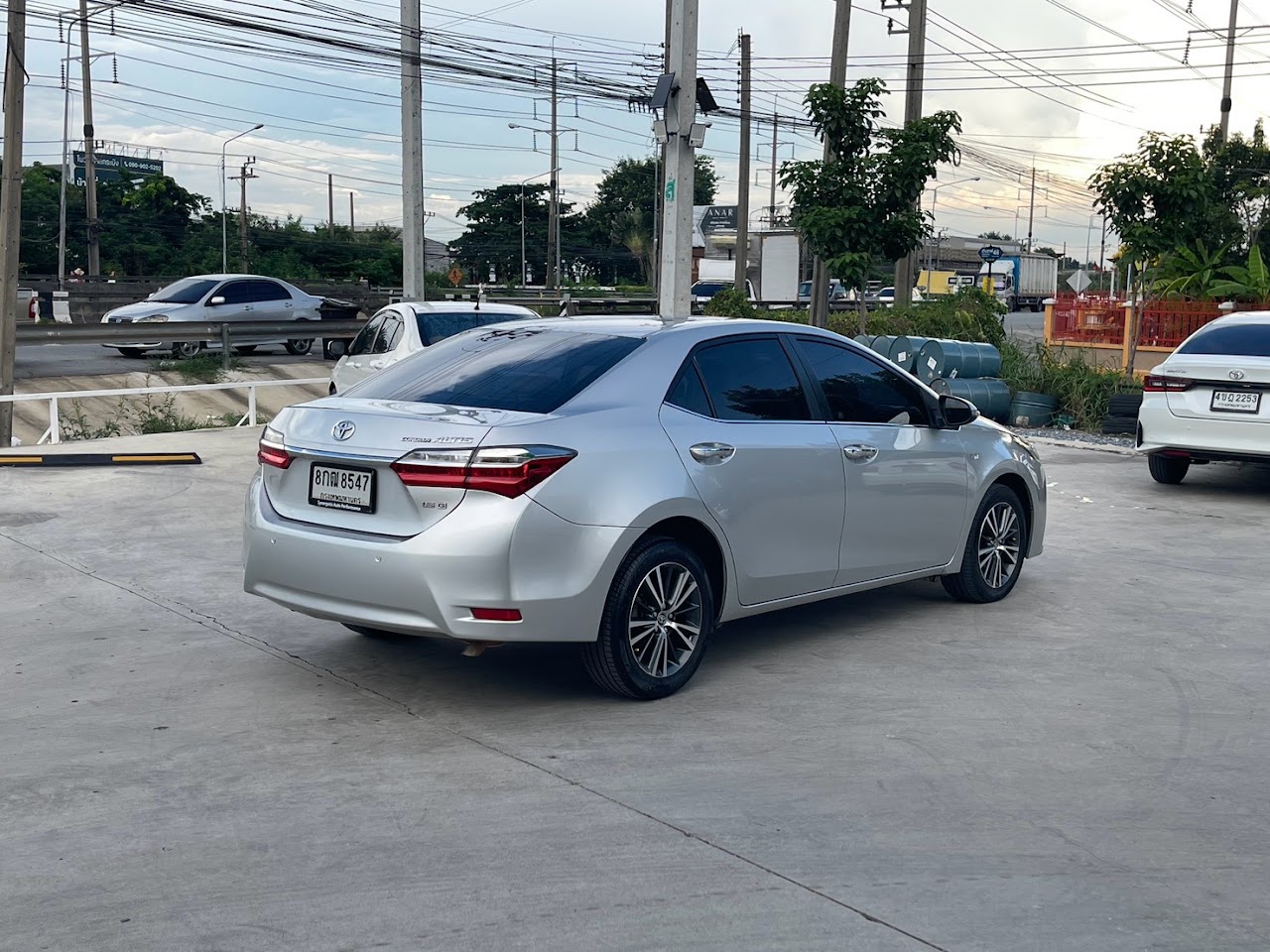 2018 Toyota Altis 1.6G รูปที่ 7