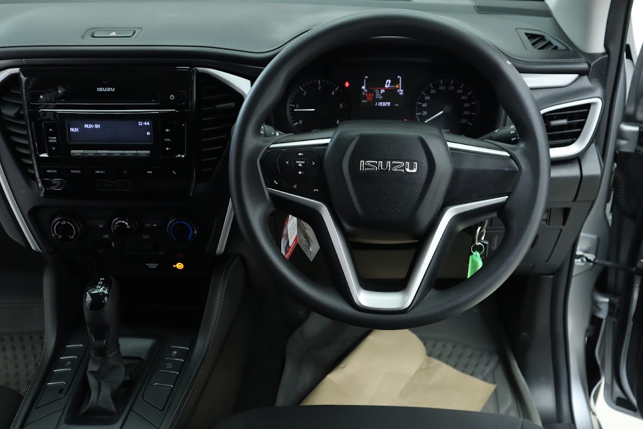 2021 Toyota Camry 2.5 Sport รูปที่ 11