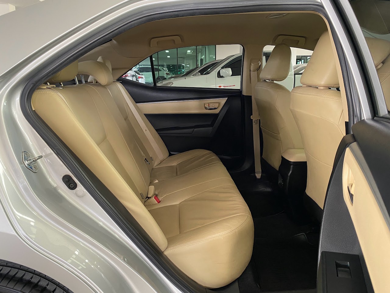 2018 Toyota Altis 1.6G รูปที่ 14