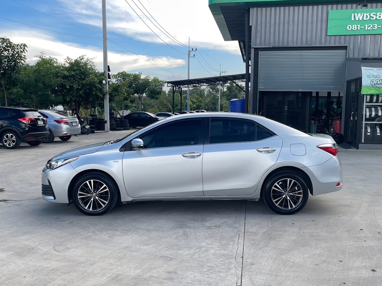 2018 Toyota Altis 1.6G รูปที่ 5
