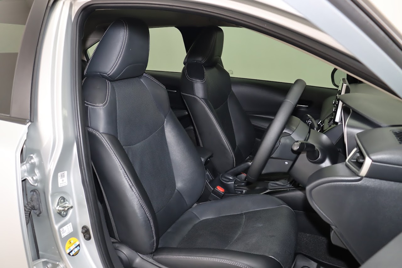 2021 Toyota Altis 1.6G มือสอง สีบรอนซ์เงิน รูปที่ 10