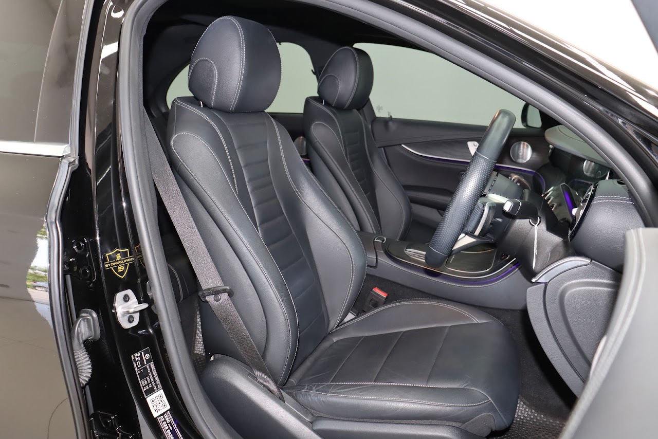 2021 Mercedes-Benz E-Class E 300 e E300e AMG Dynamic มือสอง สีดำ รูปที่ 13