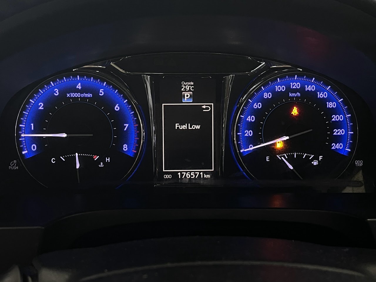 2015 Toyota Camry 2.0G รูปที่ 22
