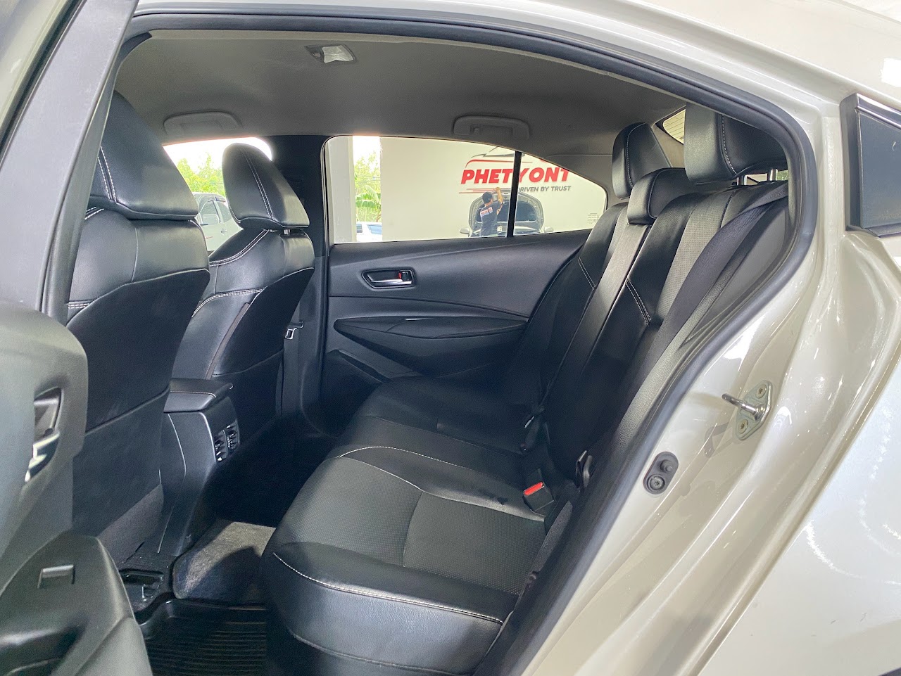 2019 Toyota Altis (New) 1.8Hybrid MID รูปที่ 14
