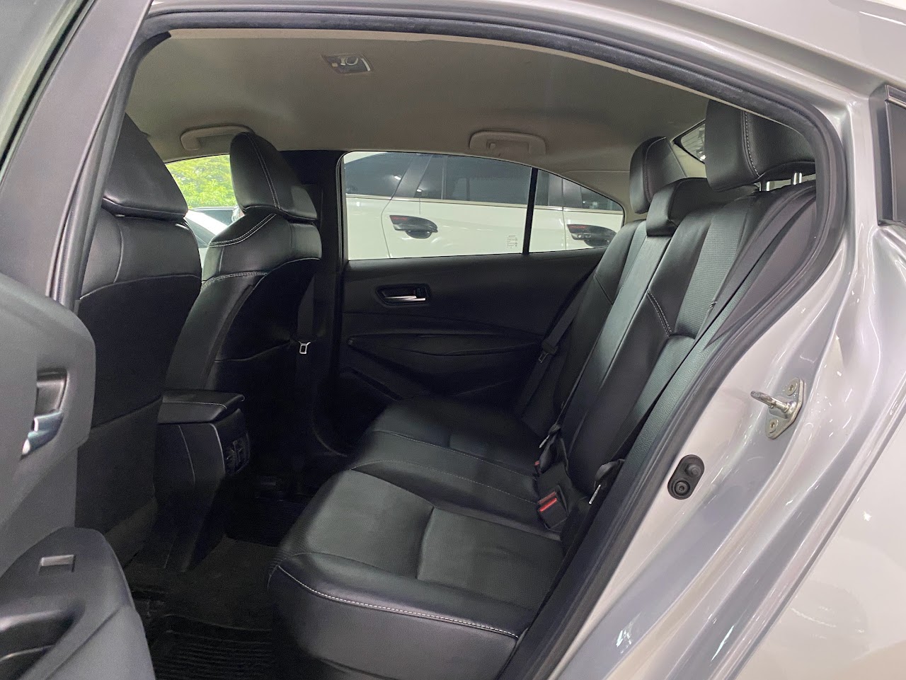 2020 Toyota Altis 1.8Hybrid MID มือสอง สีบรอนซ์เงิน รูปที่ 14