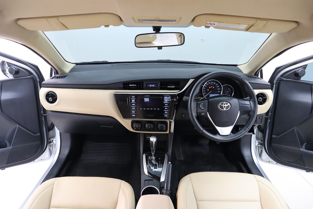 2019 Toyota Altis 1.6G รูปที่ 7