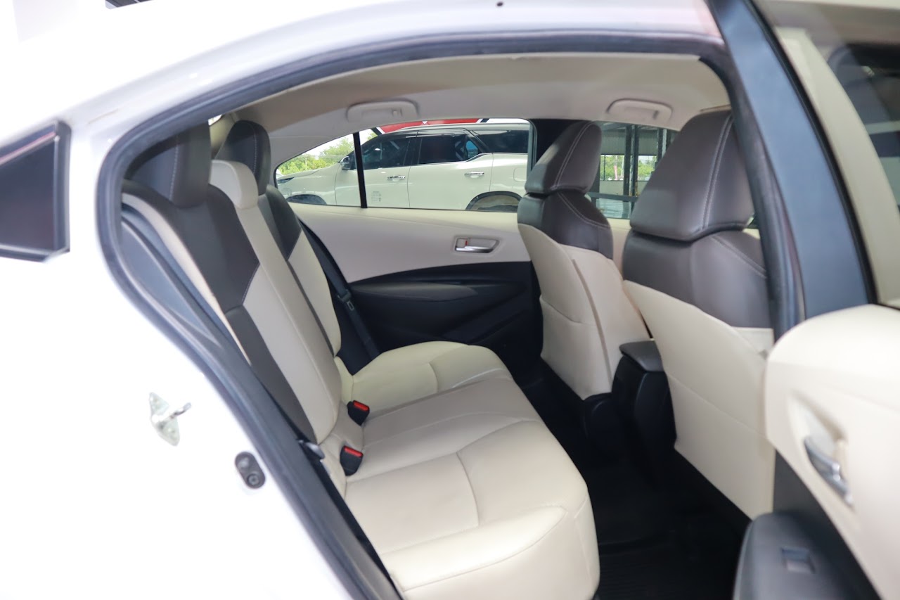 2019 Toyota Altis (New) New 1.6G รูปที่ 10