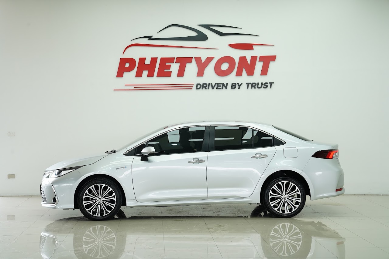 2019 Toyota Altis 1.8Hybrid High มือสอง สีบรอนซ์เงิน รูปที่ 13