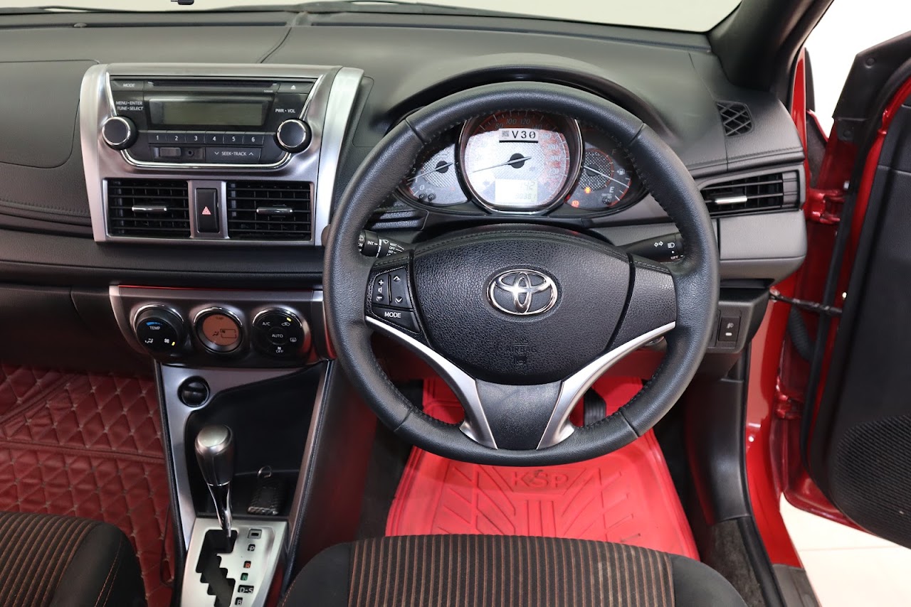 2016 Toyota Yaris 1.2G รูปที่ 6