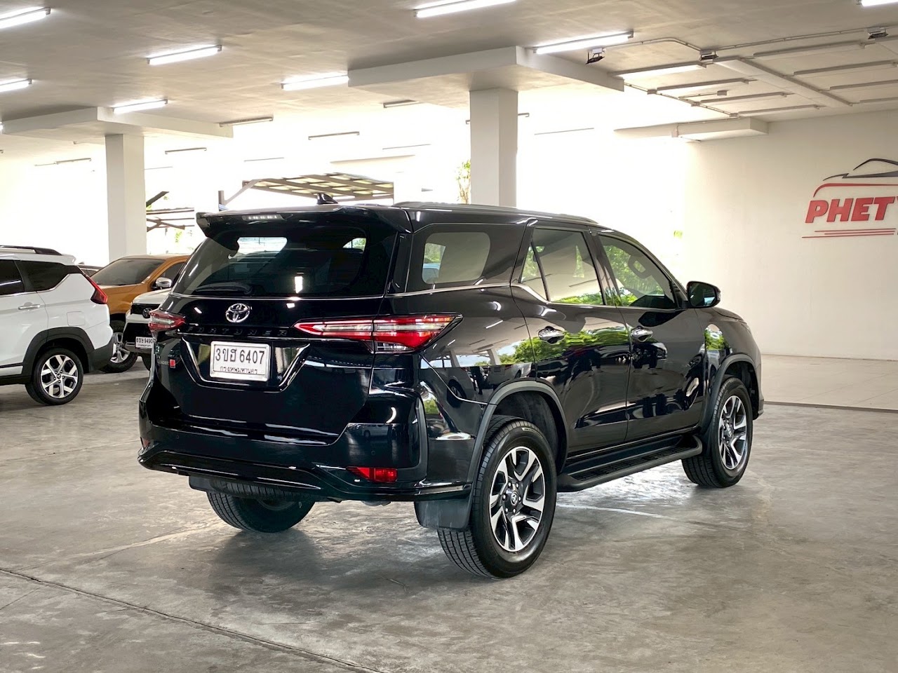 2023 Toyota Fortuner 2.4Leader V 2WD รูปที่ 7