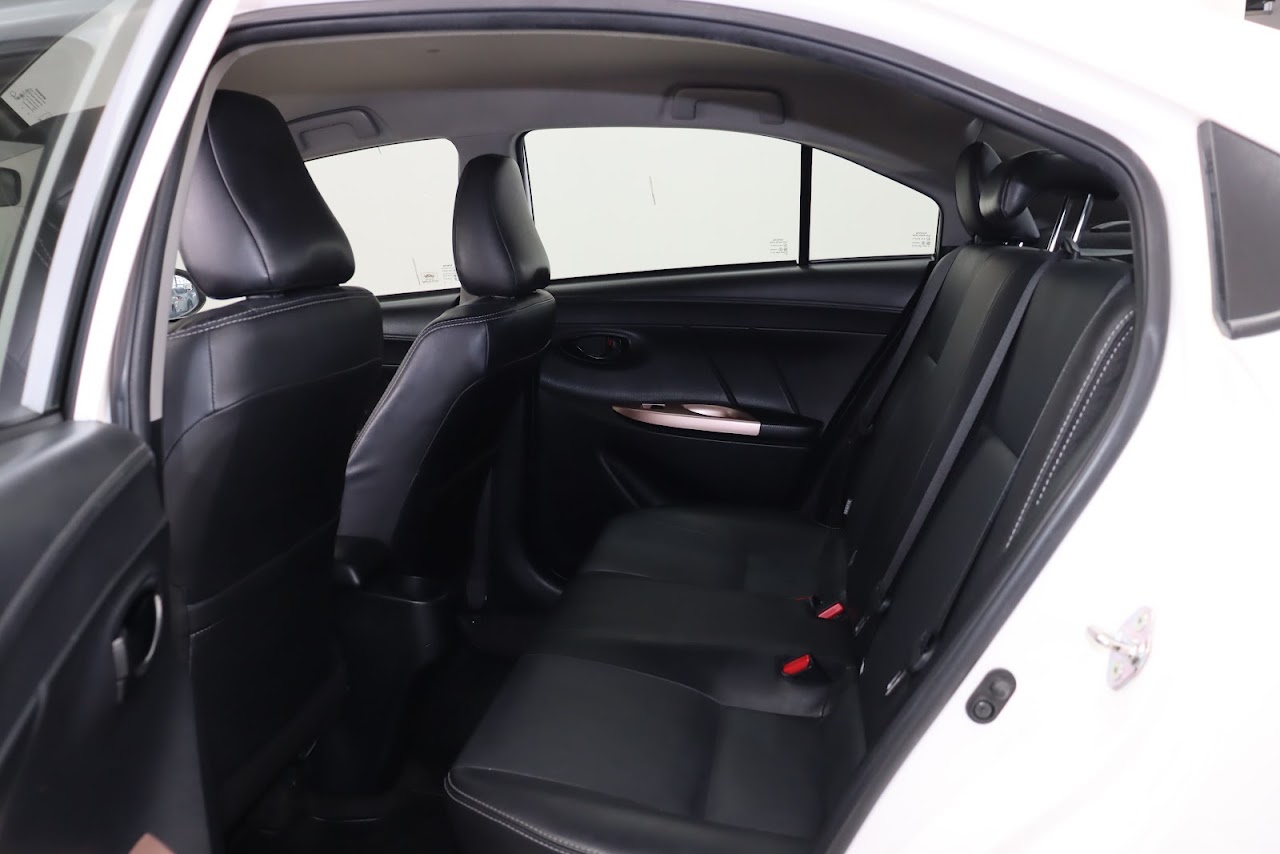 2021 Toyota Vios 1.5MID รูปที่ 4
