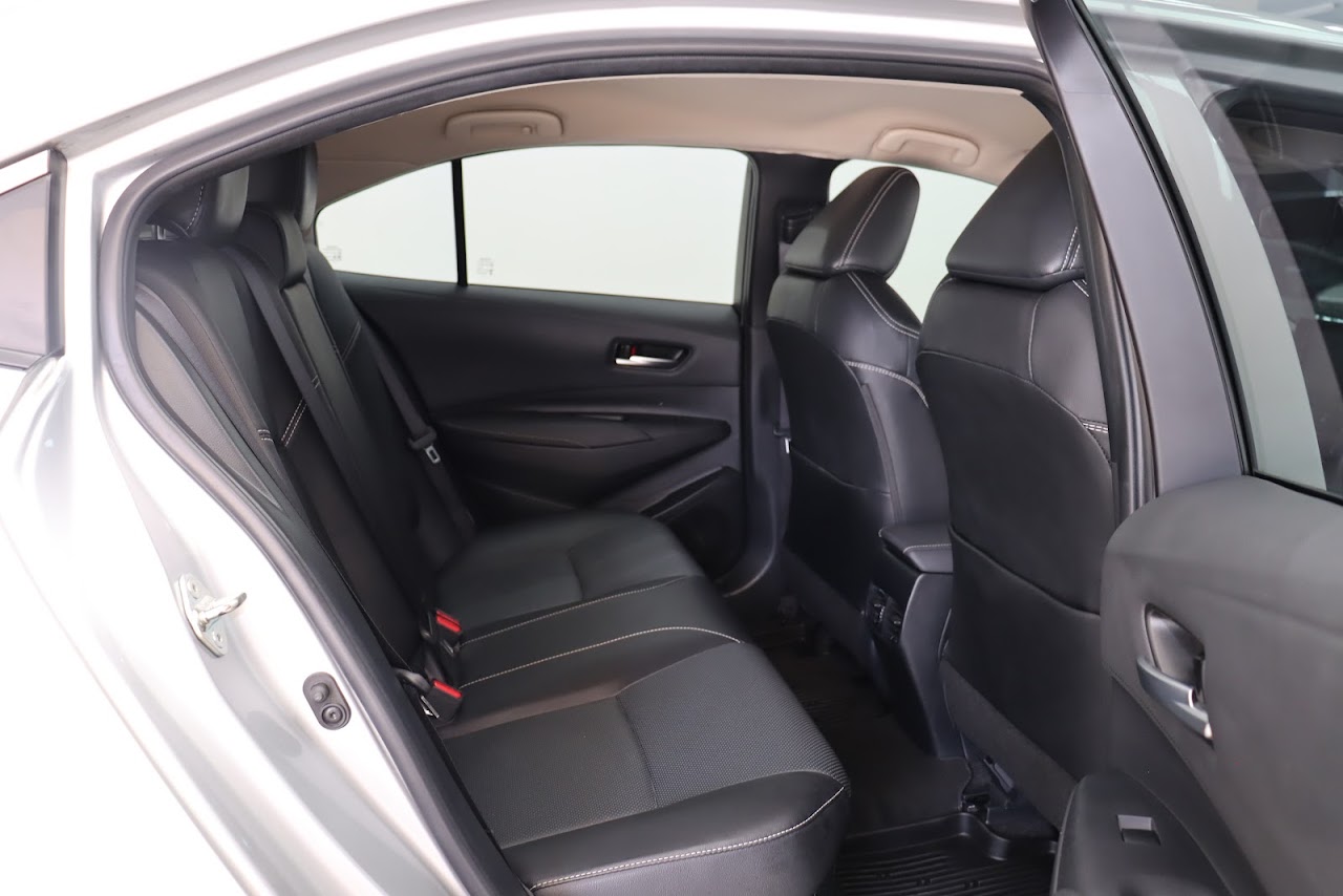 2022 Toyota Altis 1.8Hybrid Premium มือสอง สีบรอนซ์เงิน รูปที่ 5