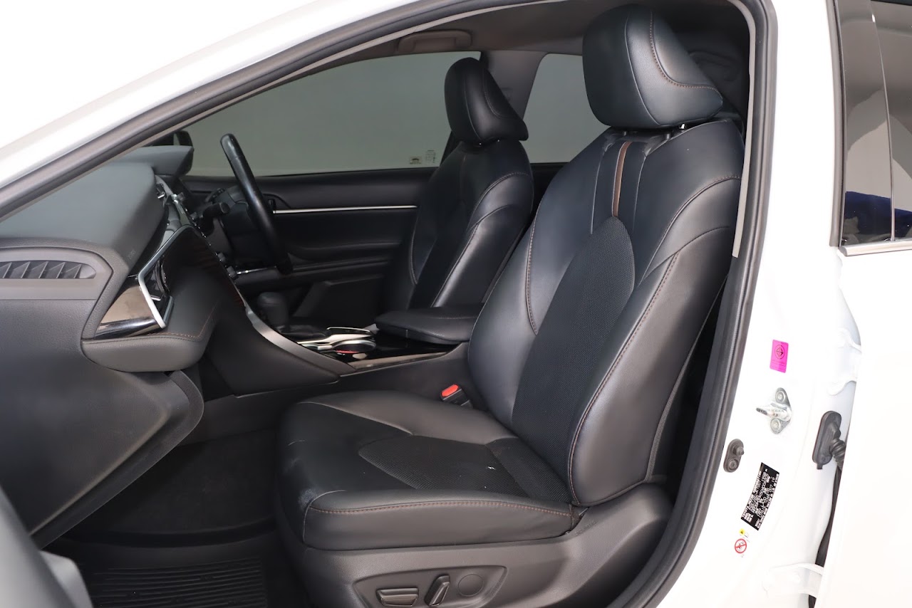 2019 Toyota Camry 2.0G รูปที่ 3