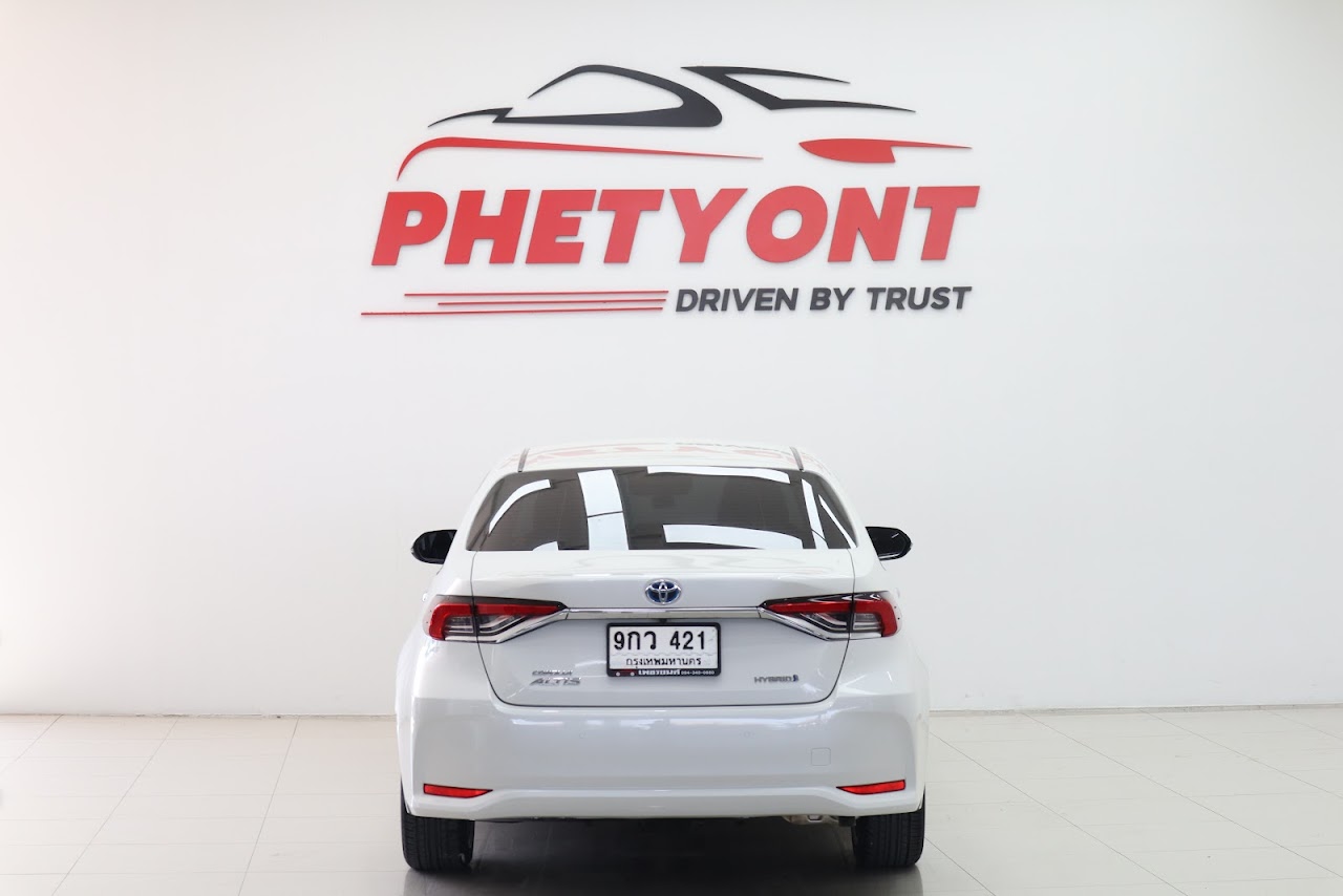 2019 Toyota Altis 1.8Hybrid High มือสอง สีขาว รูปที่ 3