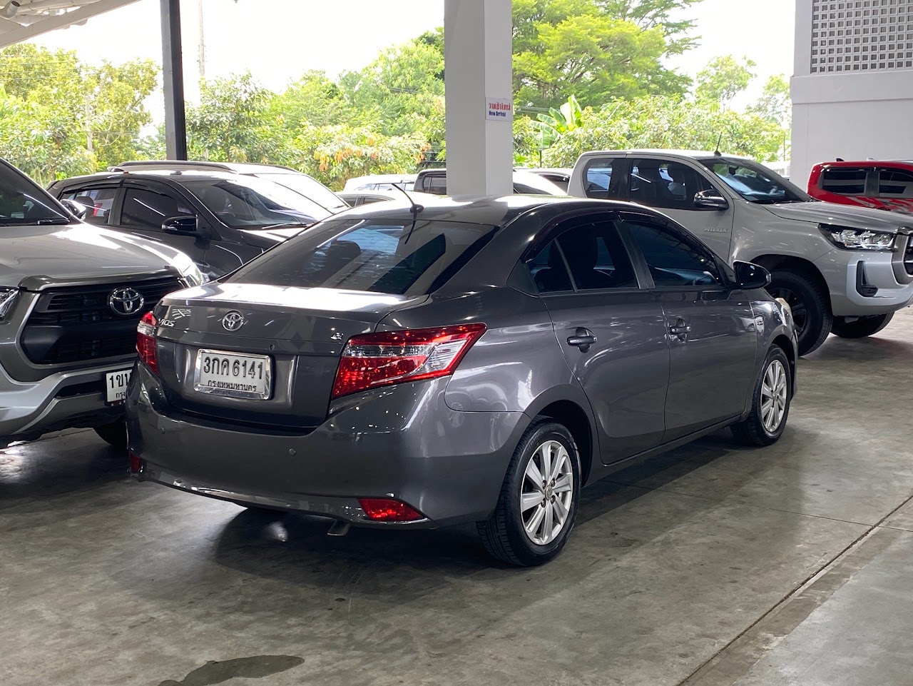 2014 Toyota Vios 1.5E รูปที่ 5