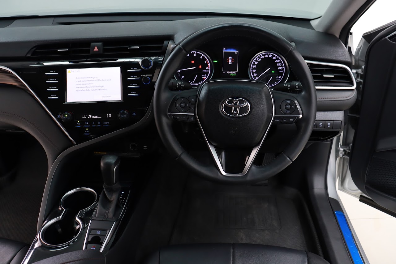 2021 Toyota Camry 2.0G รูปที่ 6