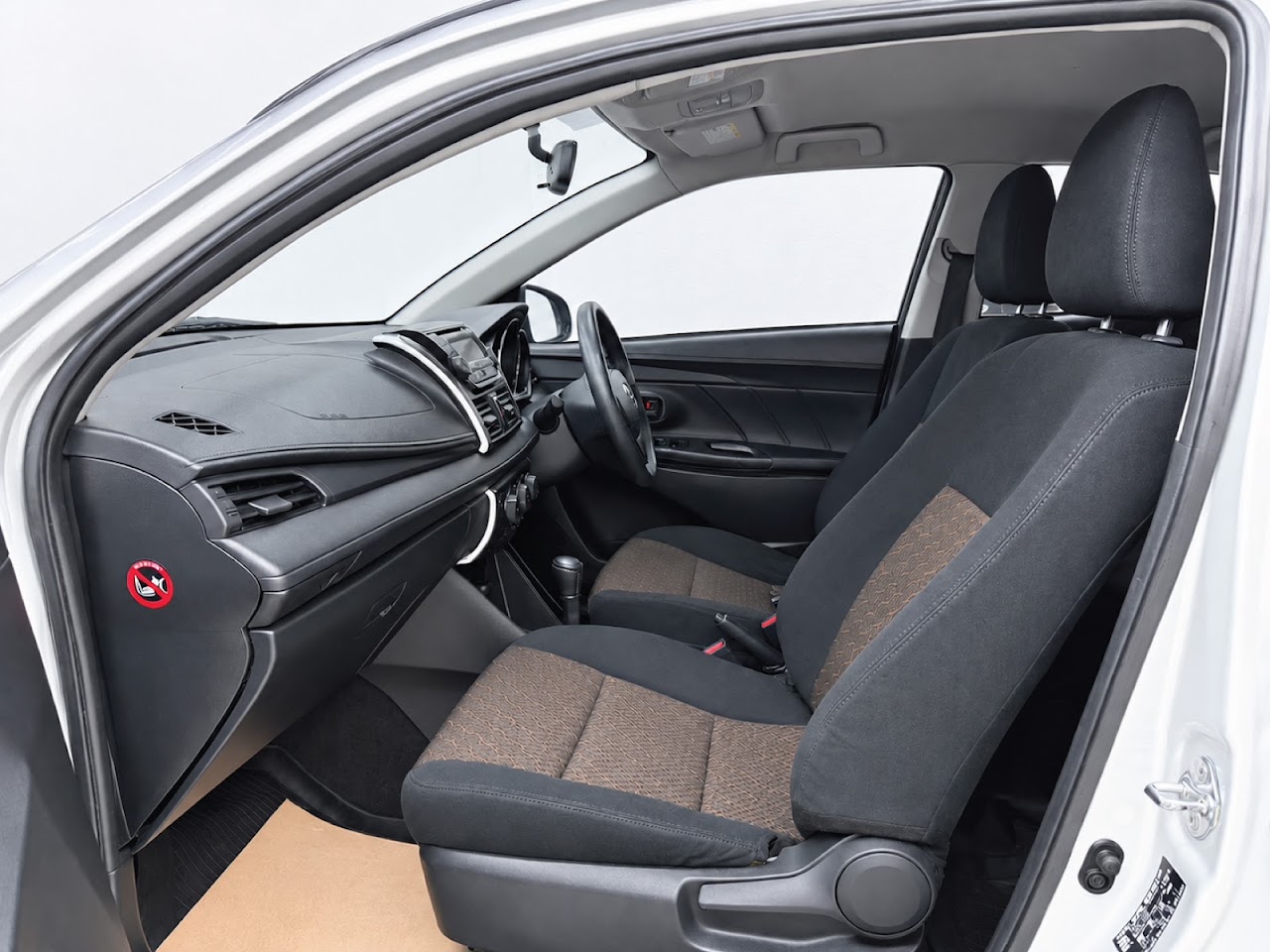 2021 Toyota Vios 1.5Entry รูปที่ 5