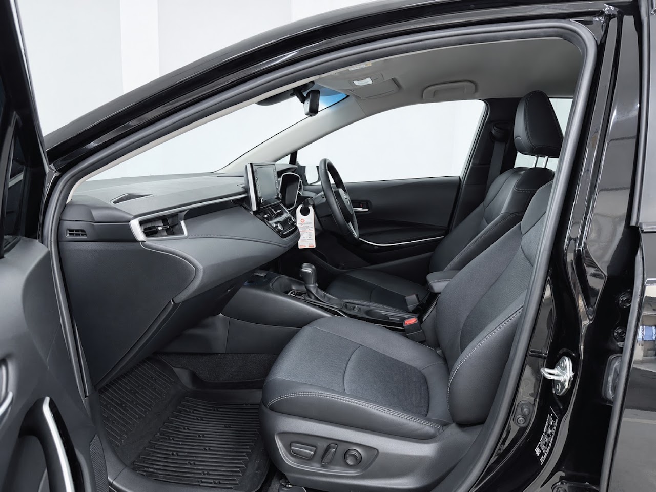 2020 Toyota Altis 1.8Hybrid High มือสอง สีดำ รูปที่ 5