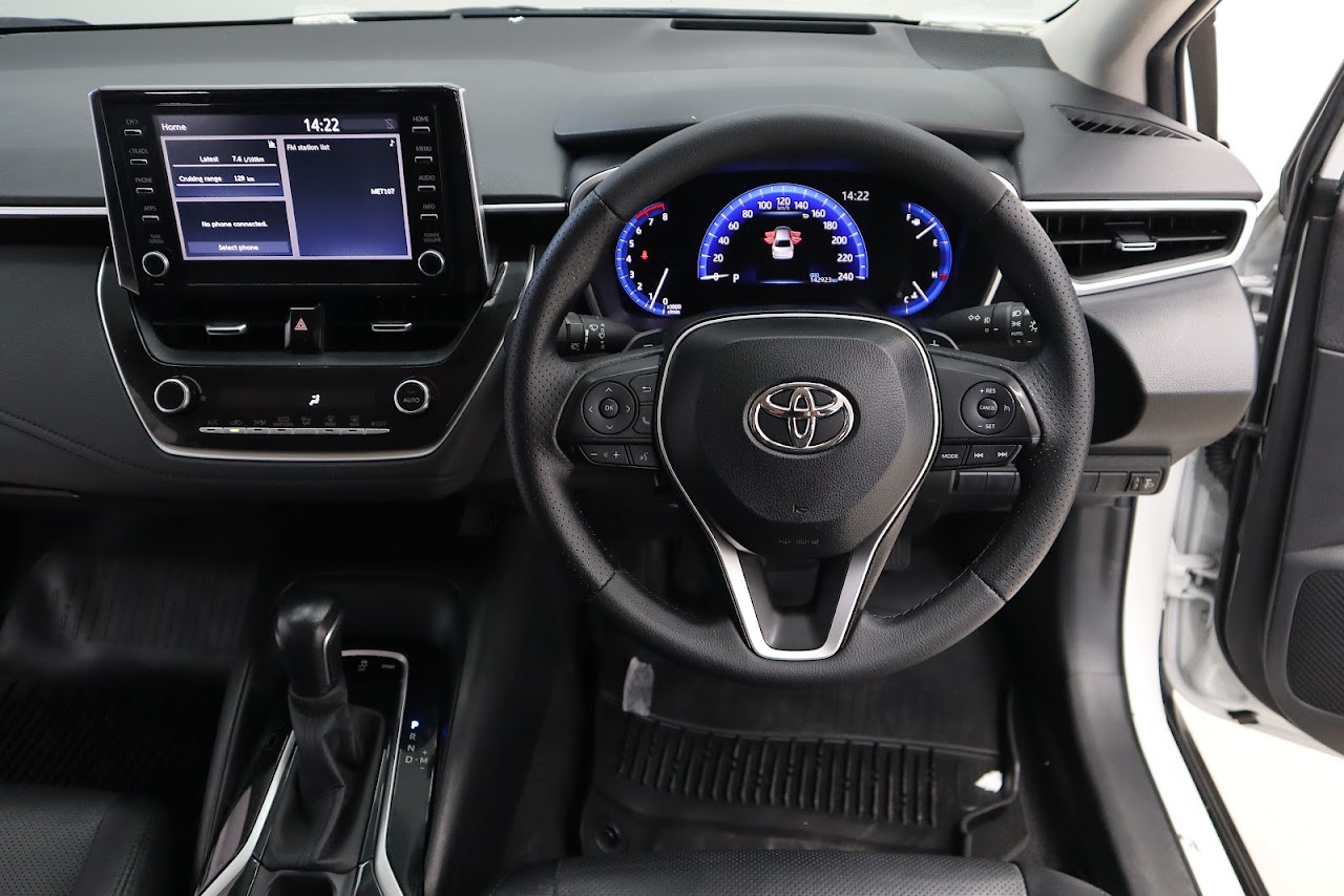 2021 Toyota Altis 1.8GR Sport มือสอง สีขาว รูปที่ 7
