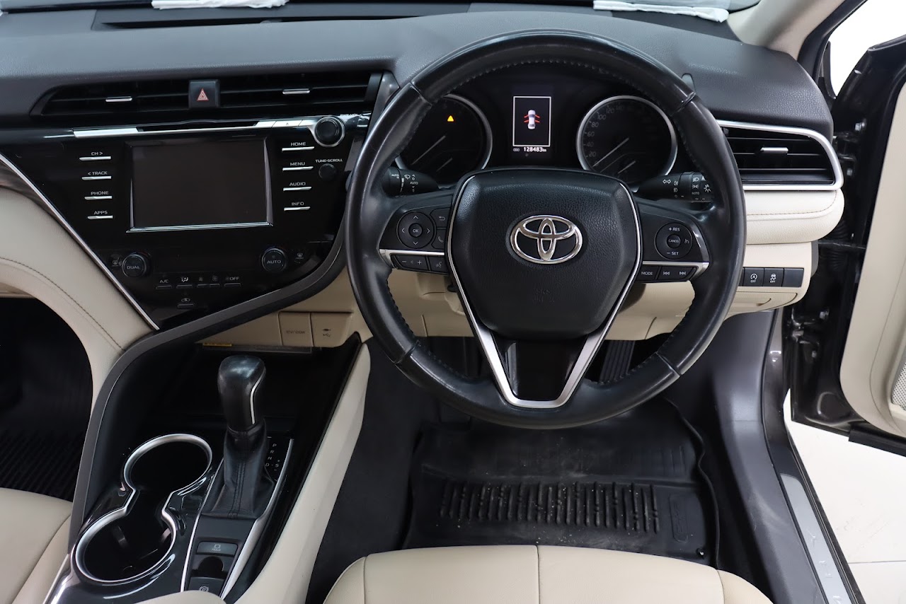 2018 Toyota Camry 2.0G รูปที่ 5