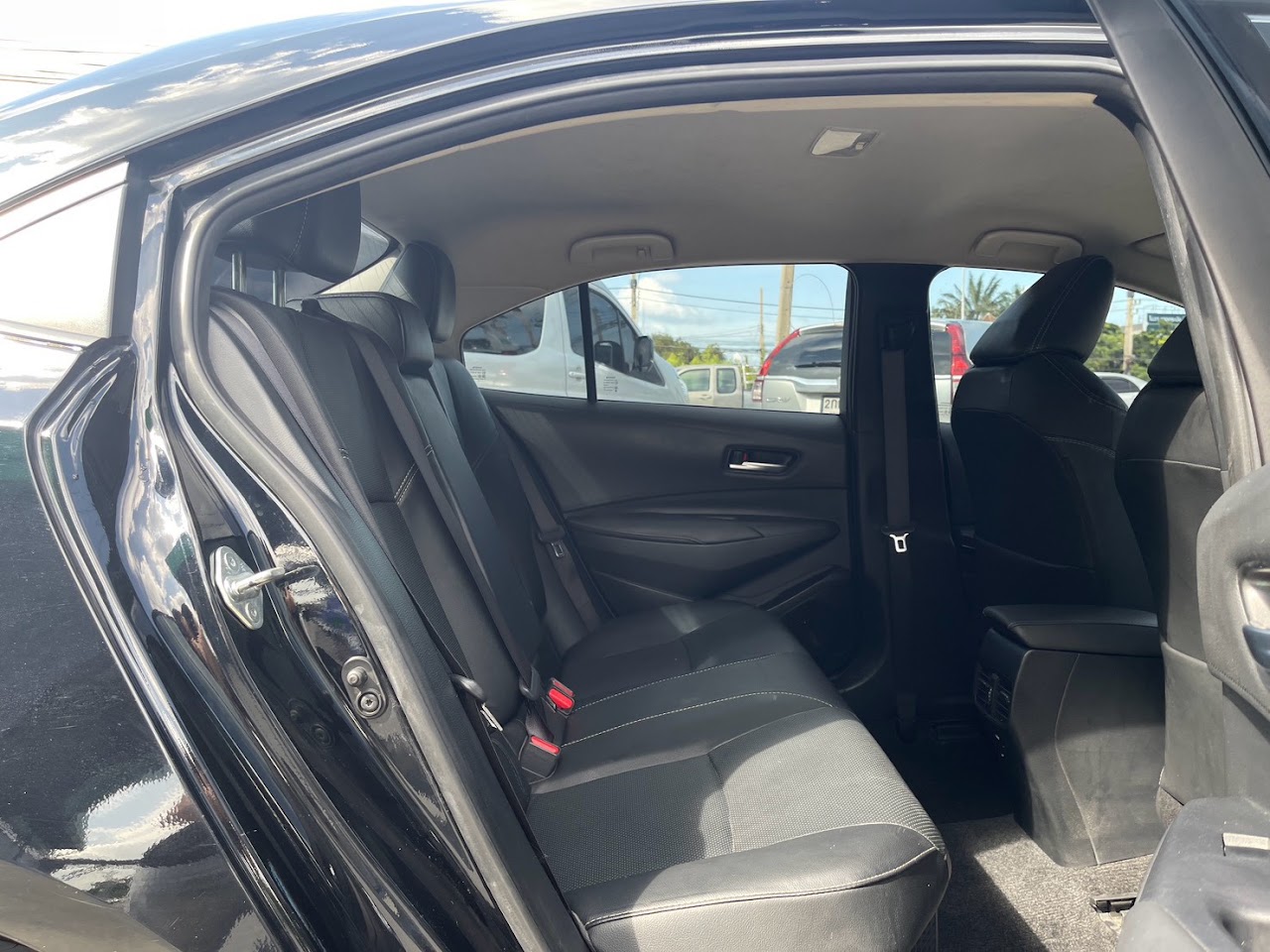 2022 Toyota Altis (New) 1.8Hybrid Premium รูปที่ 14