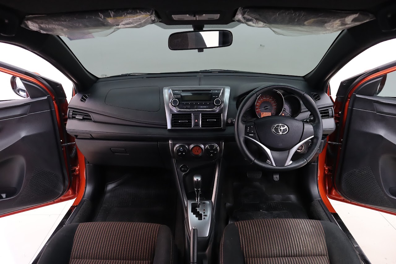 2016 Toyota Yaris 1.2G รูปที่ 6