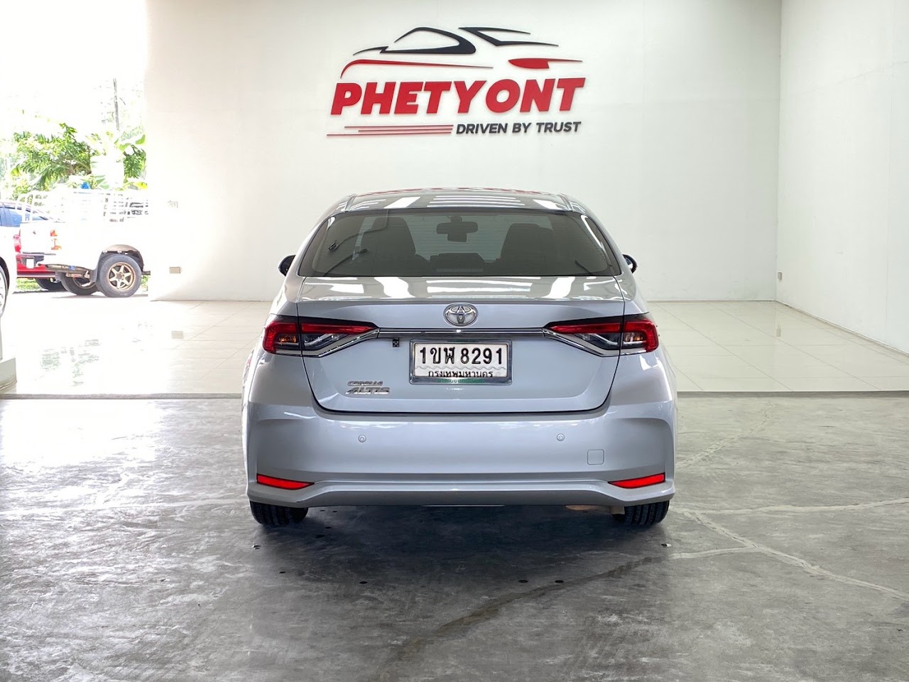 2021 Toyota Altis 1.6G มือสอง สีบรอนซ์เงิน รูปที่ 8