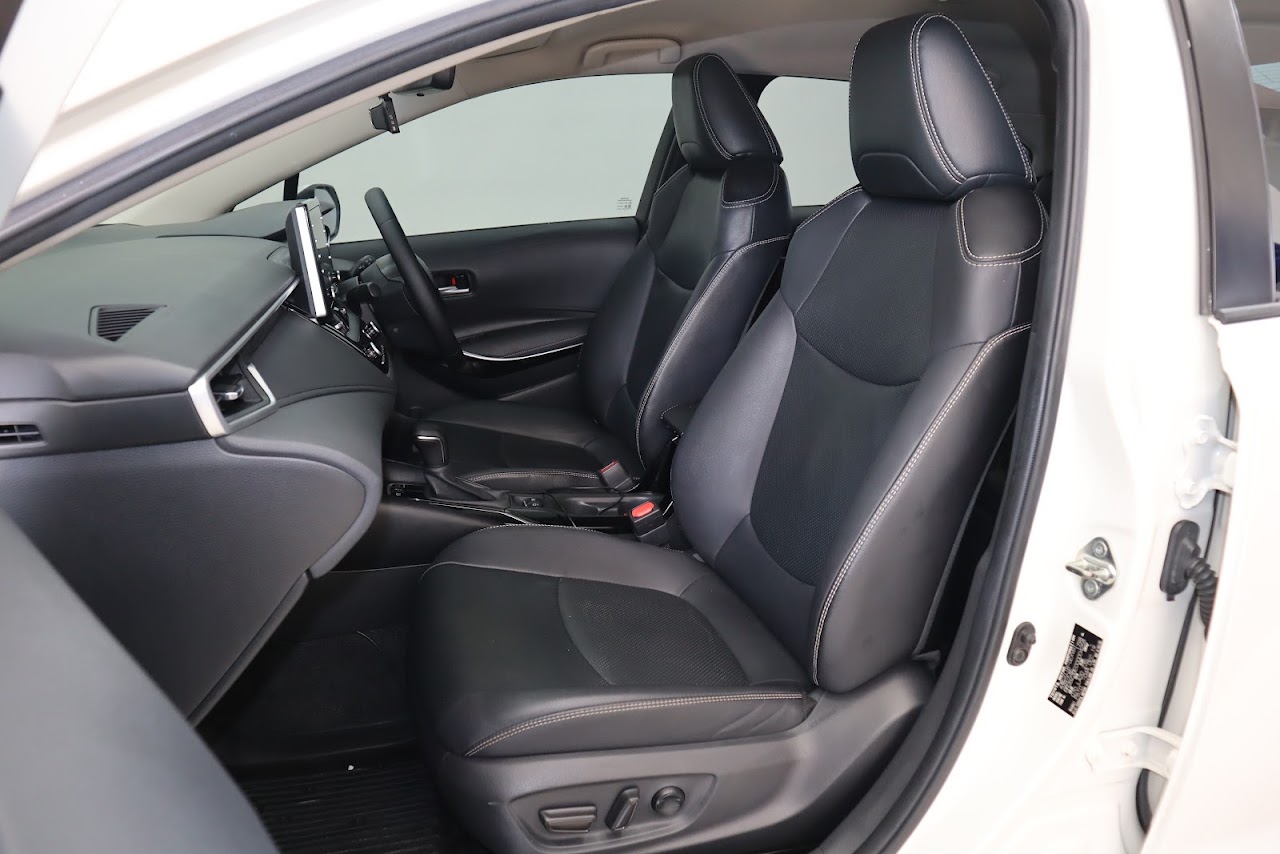 2019 Toyota Altis 1.8Hybrid High มือสอง สีขาว รูปที่ 4
