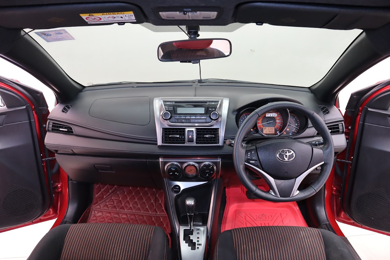 2016 Toyota Yaris 1.2G รูปที่ 7