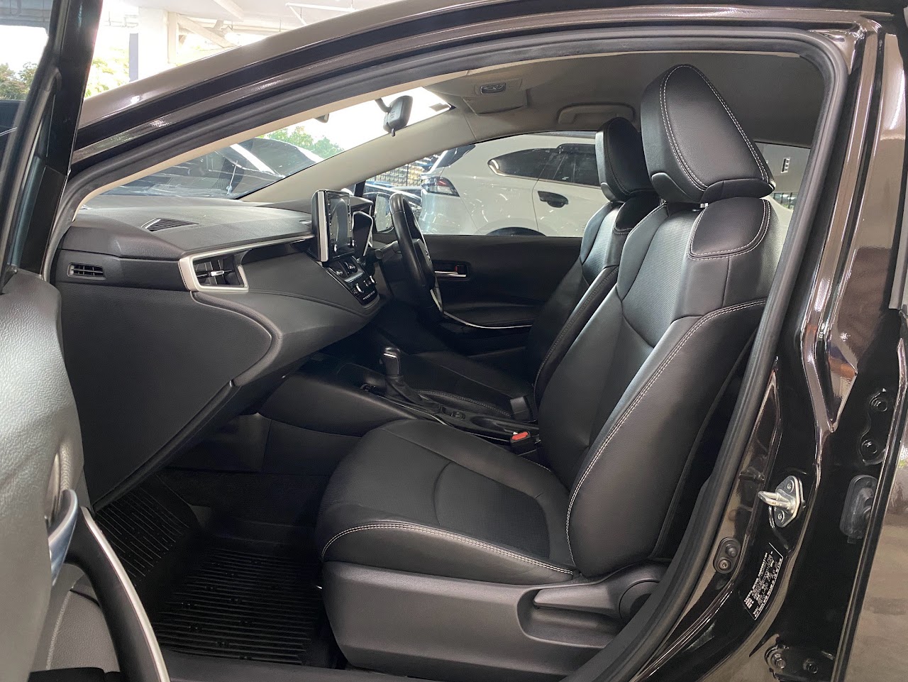 2022 Toyota Altis 1.8Hybrid Premium รูปที่ 14