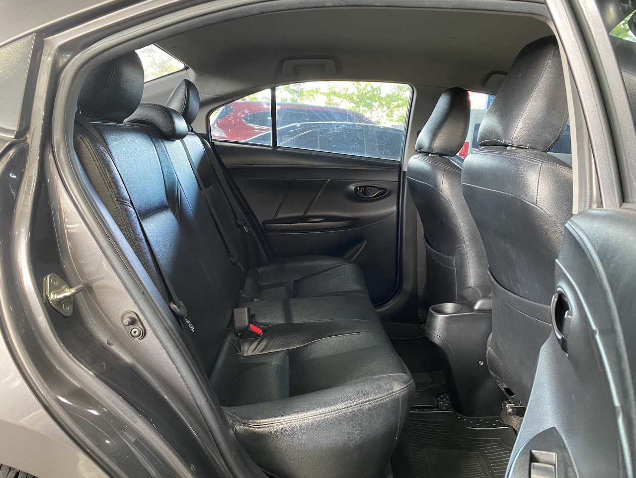 2014 Toyota Vios 1.5E รูปที่ 16