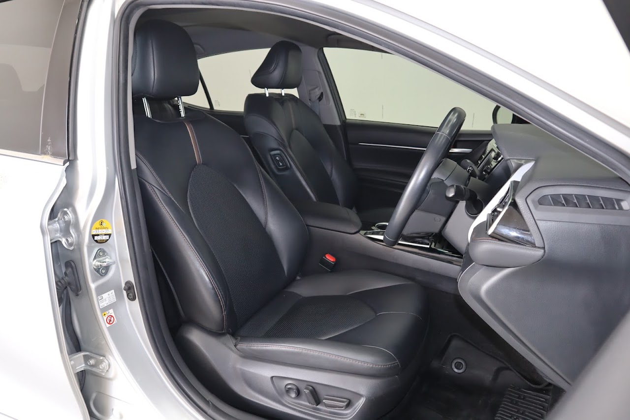 2020 Toyota Camry 2.0G รูปที่ 10