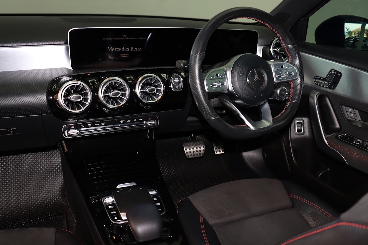 2018 Mercedes-Benz A200 A200 AMG Dynamic รูปที่ 5