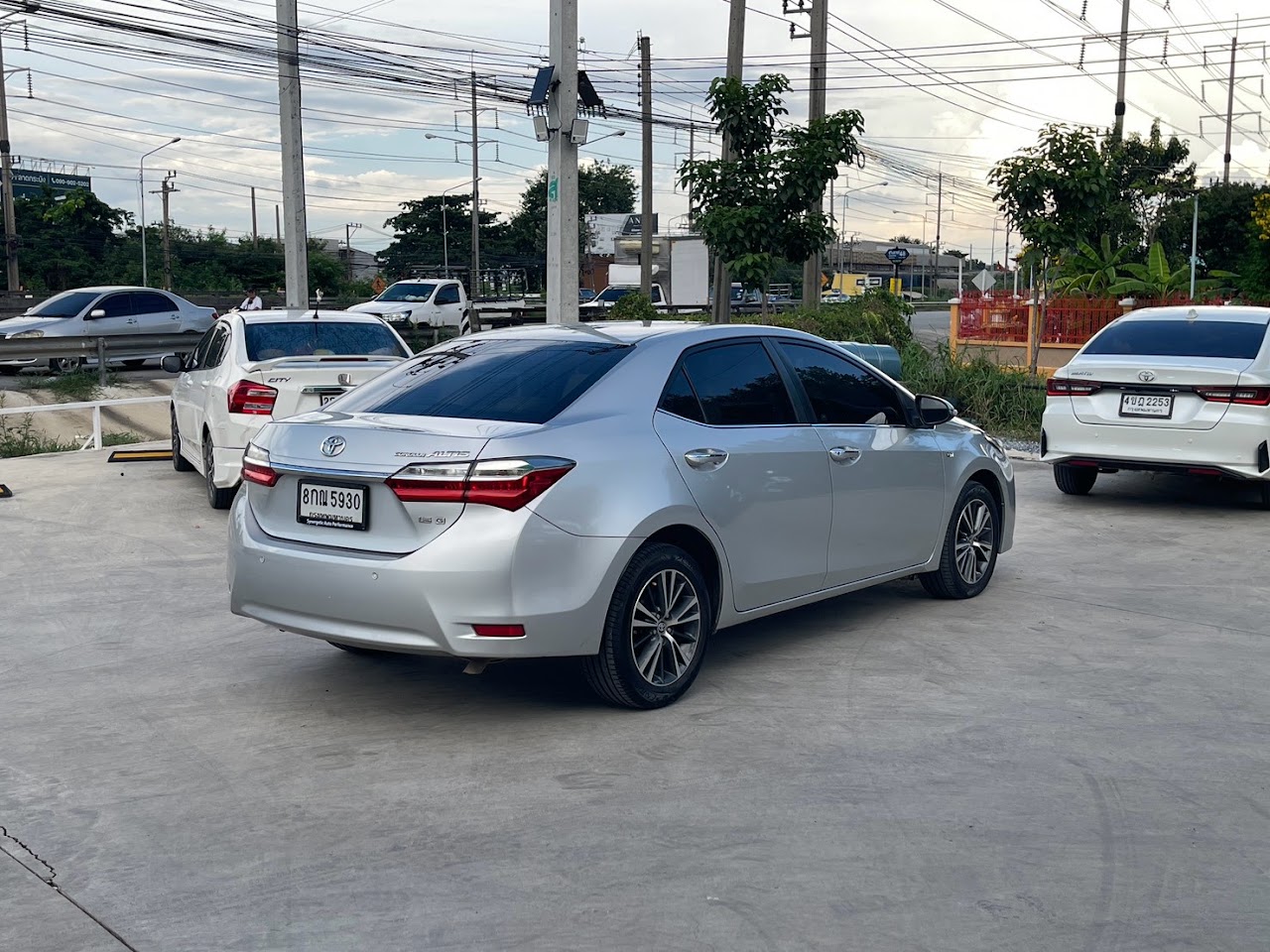 2018 Toyota Altis 1.6G รูปที่ 7
