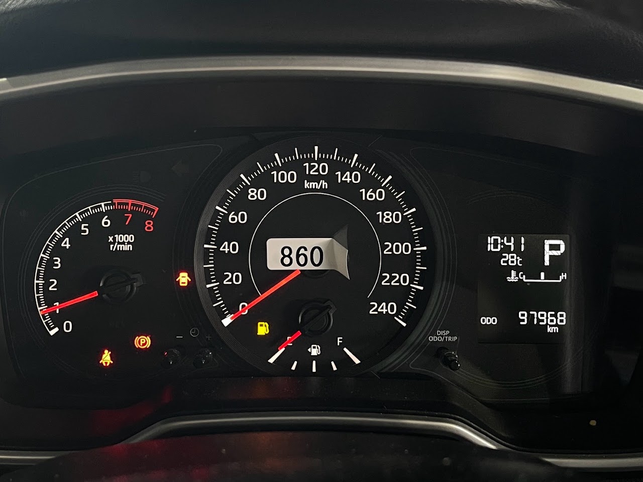 2020 Toyota Altis 1.6G มือสอง สีบรอนซ์เงิน รูปที่ 21