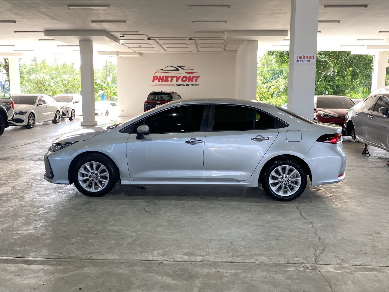 2022 Toyota New Altis 1.6G รูปที่ 3