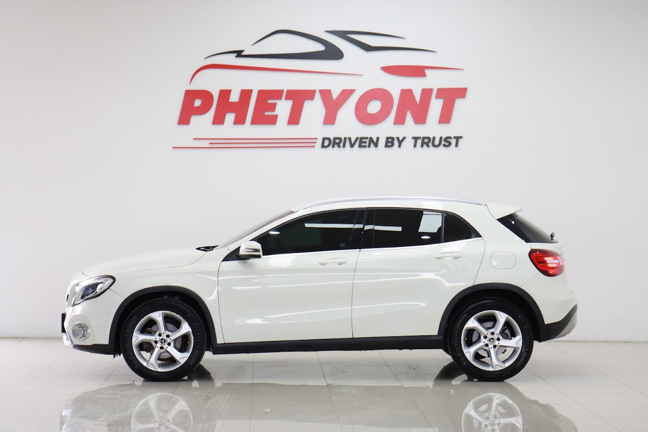 2018 Mercedes-Benz GLA-Class GLA200 มือสอง สีขาว รูปที่ 14